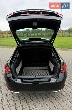 Лифтбек Skoda Superb 2021 в 