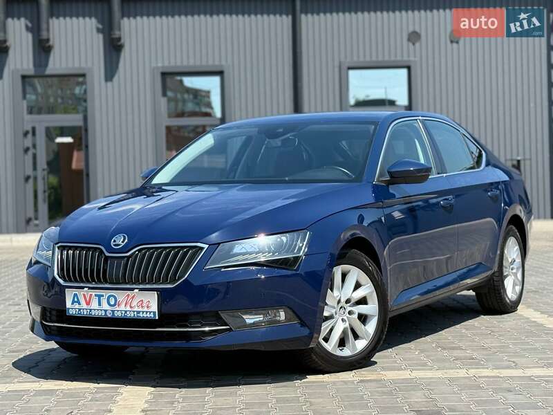 Лифтбек Skoda Superb 2015 в Кривом Роге