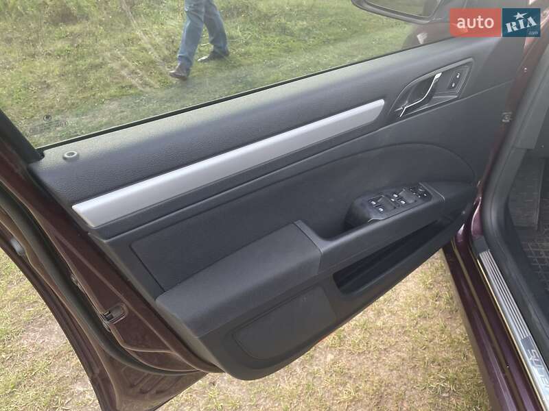 Лифтбек Skoda Superb 2010 в Чернигове фото 16 Лифтбек Skoda Superb 2010 в Чернигове