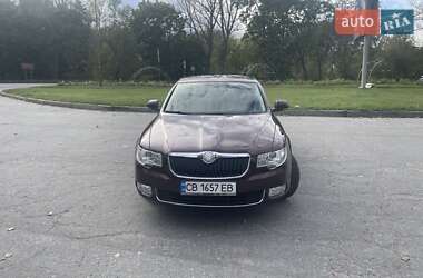 Лифтбек Skoda Superb 2010 в 