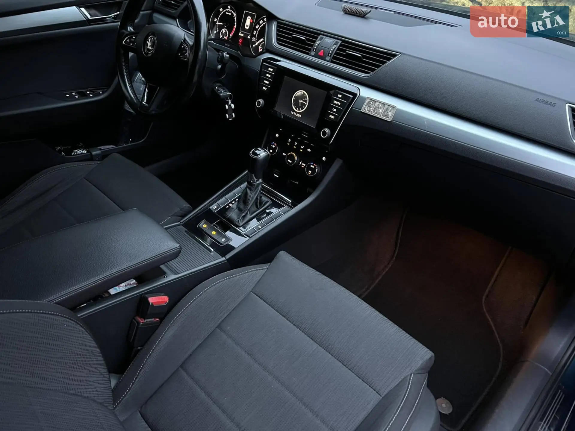 2016 Skoda Superb - мініатюра 23