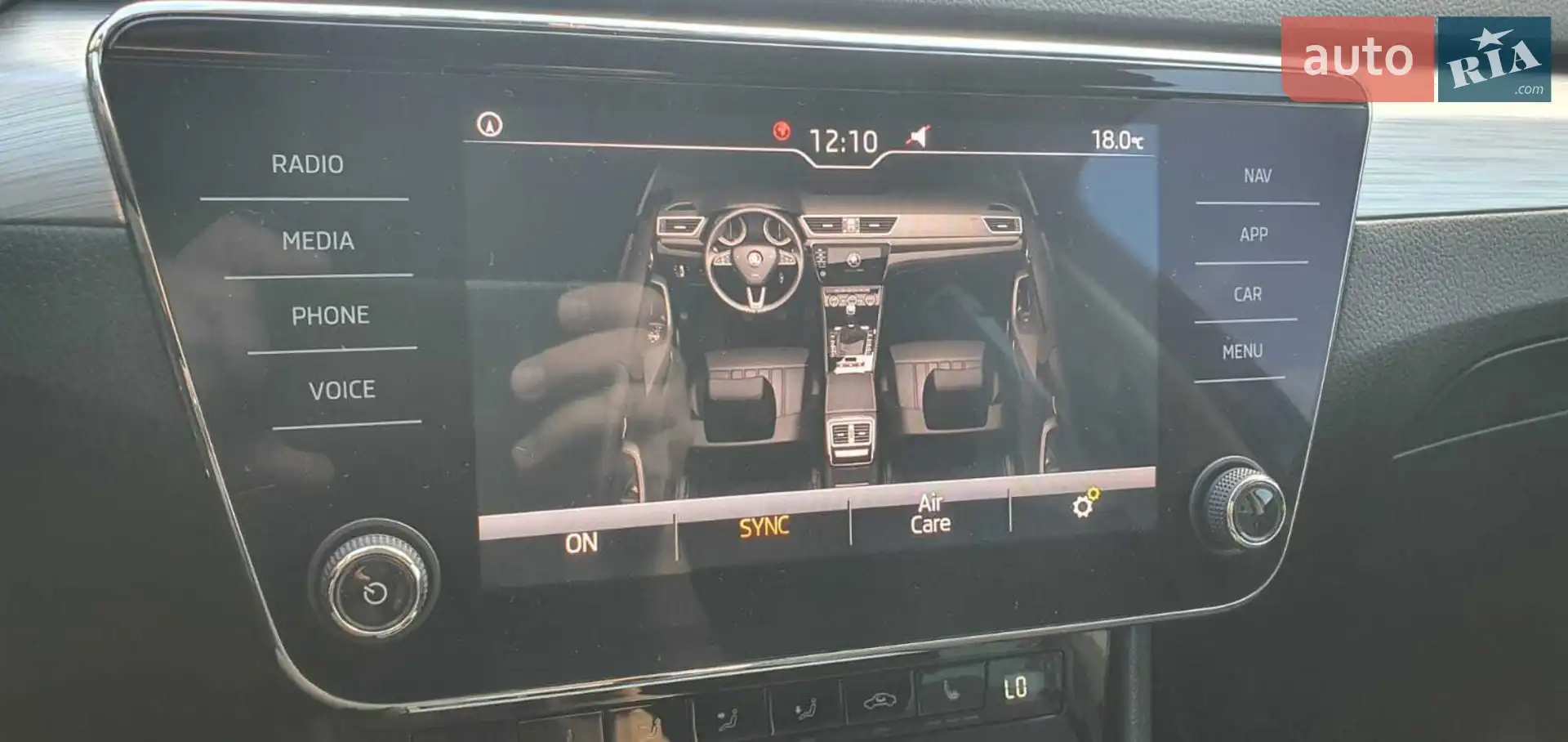 2019 Skoda Superb - мініатюра 5