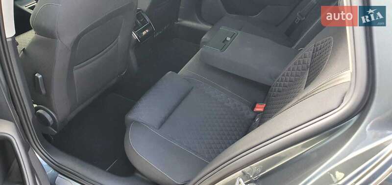 Универсал Skoda Superb 2019 в Ужгороде