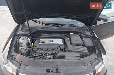 Лифтбек Skoda Superb 2014 в 