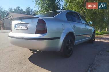 Лифтбек Skoda Superb 2007 в 