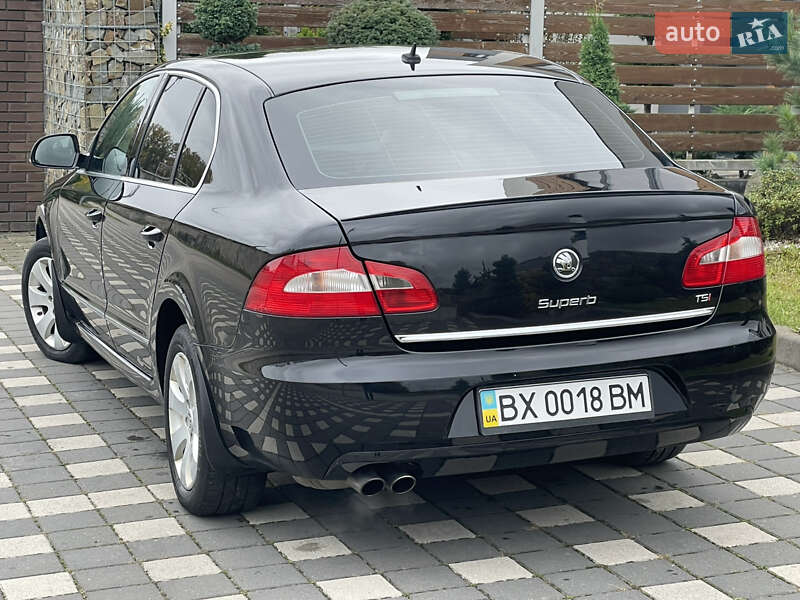 Лифтбек Skoda Superb 2010 в Стрые