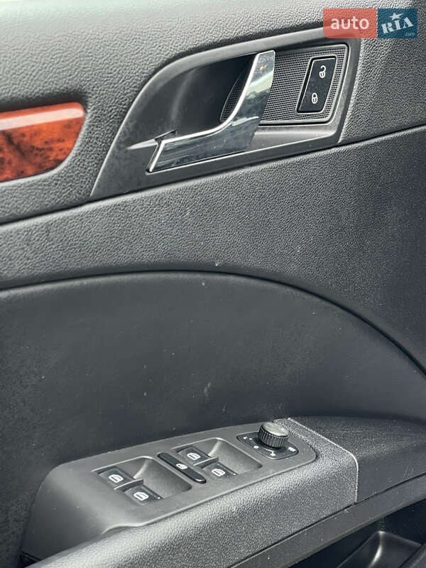 Лифтбек Skoda Superb 2010 в Стрые