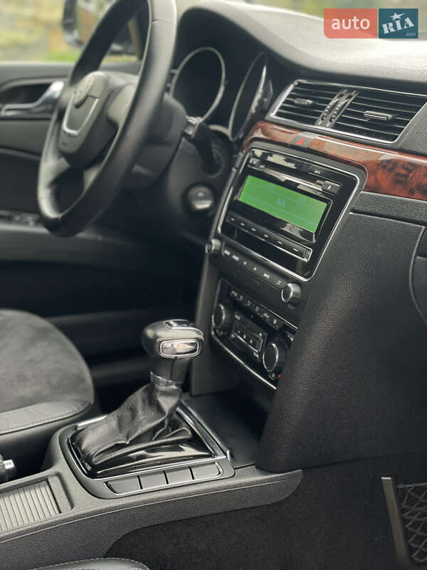 Лифтбек Skoda Superb 2010 в Стрые