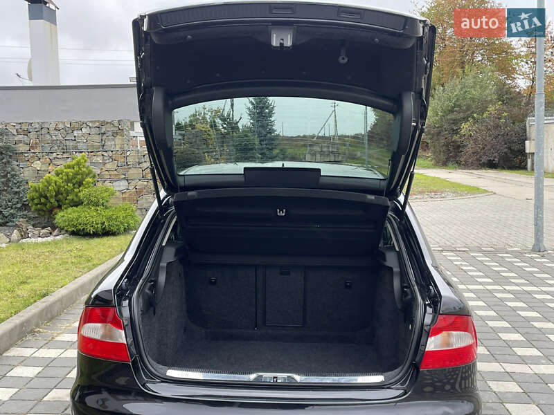 Лифтбек Skoda Superb 2010 в Стрые