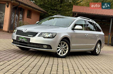 Універсал Skoda Superb 2015 в Мукачевому