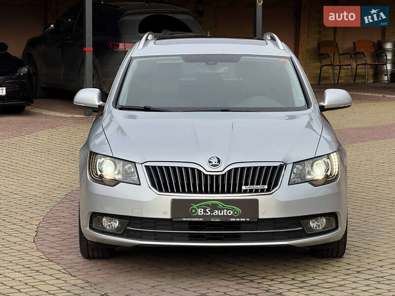 Універсал Skoda Superb 2015 в Мукачевому