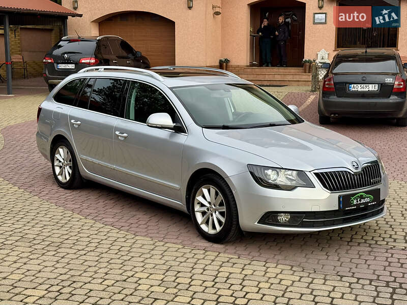 Універсал Skoda Superb 2015 в Мукачевому