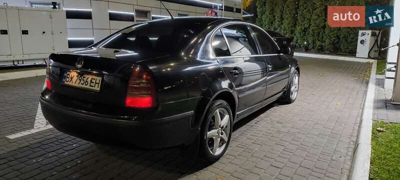 Лифтбек Skoda Superb 2006 в Киеве