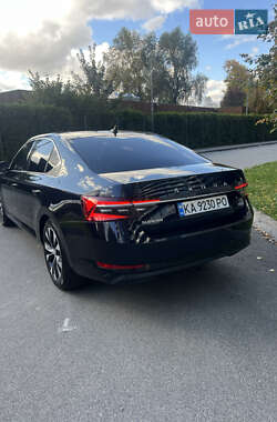 Лифтбек Skoda Superb 2019 в 