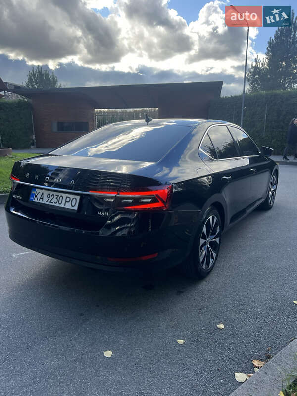 Лифтбек Skoda Superb 2019 в Киеве