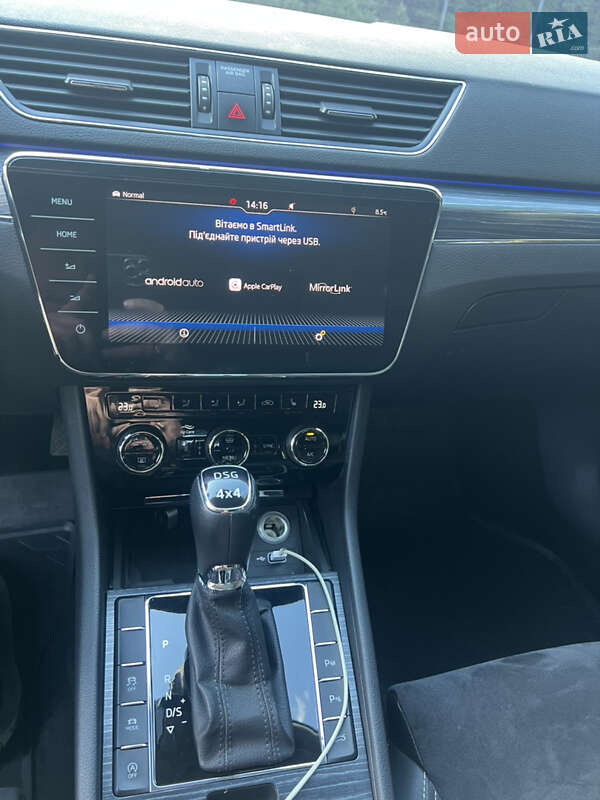 Лифтбек Skoda Superb 2019 в Киеве