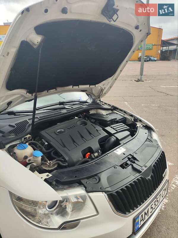 Лифтбек Skoda Superb 2011 в Житомире фото 34 Лифтбек Skoda Superb 2011 в Житомире