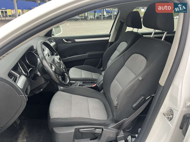Универсал Skoda Superb 2012 в Запорожье фото 15 Универсал Skoda Superb 2012 в Запорожье