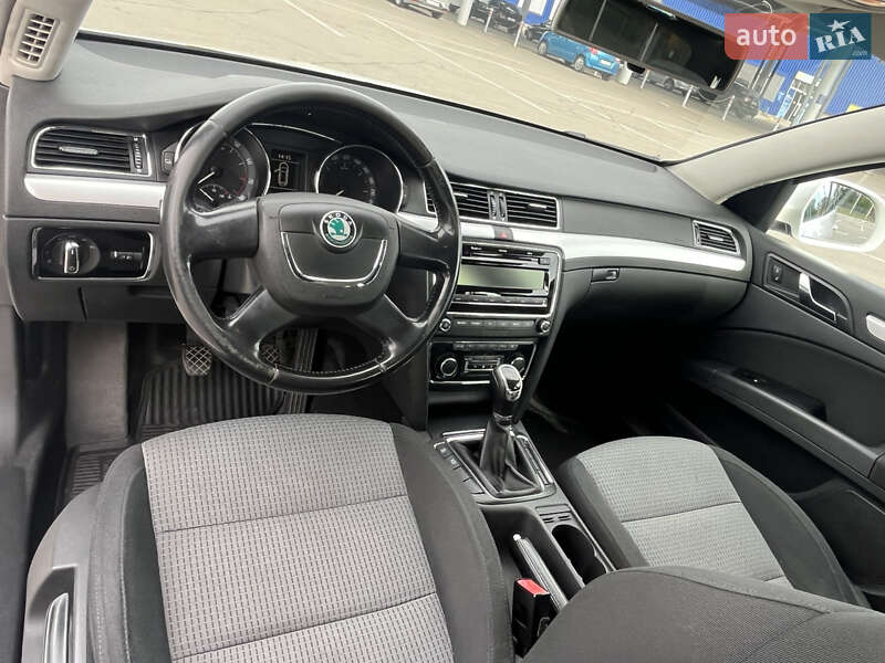 Универсал Skoda Superb 2012 в Запорожье фото 23 Универсал Skoda Superb 2012 в Запорожье
