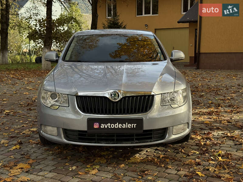 Ліфтбек Skoda Superb 2011 в Тячеві