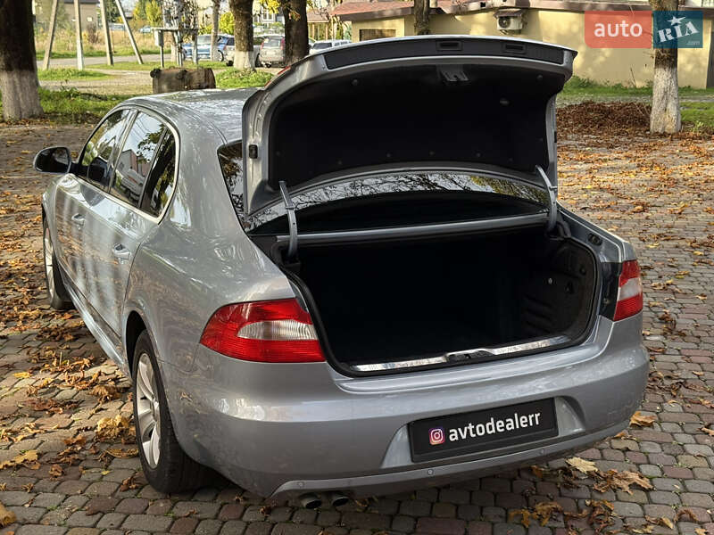 Ліфтбек Skoda Superb 2011 в Тячеві
