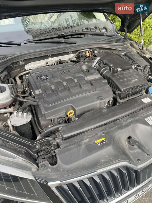 Ліфтбек Skoda Superb 2016 в Києві