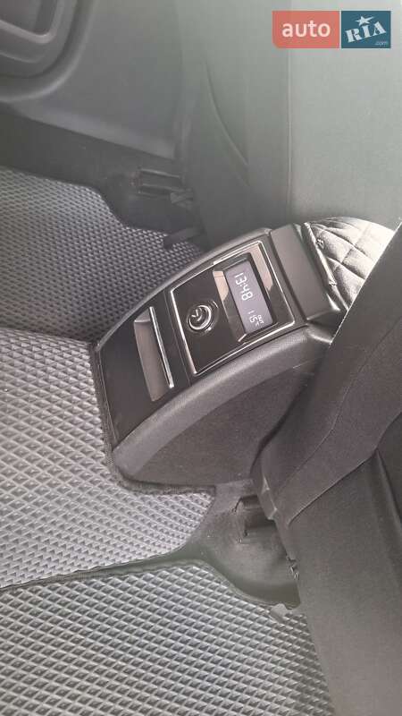 Ліфтбек Skoda Superb 2013 в Софіївській Борщагівці фото 24 Ліфтбек Skoda Superb 2013 в Софіївській Борщагівці