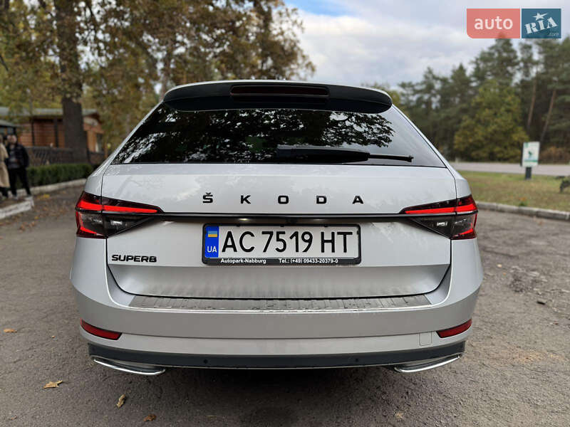 Универсал Skoda Superb 2021 в Луцке