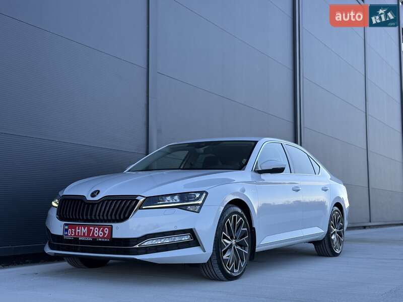 Ліфтбек Skoda Superb 2022 в Києві