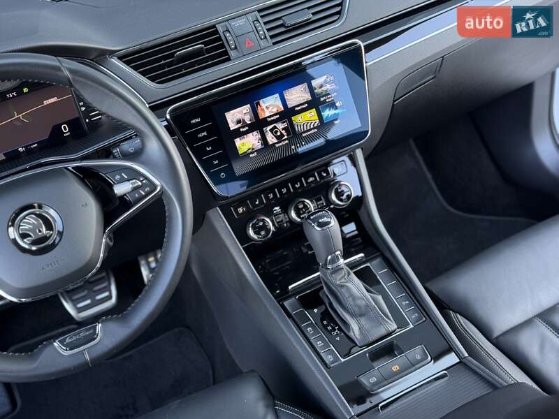 Ліфтбек Skoda Superb 2022 в Києві