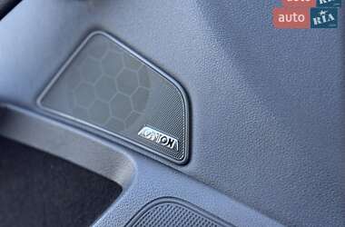 Лифтбек Skoda Superb 2022 в 