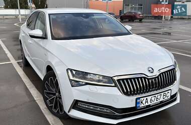 Лифтбек Skoda Superb 2022 в Киеве