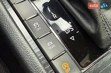 Лифтбек Skoda Superb 2019 в 