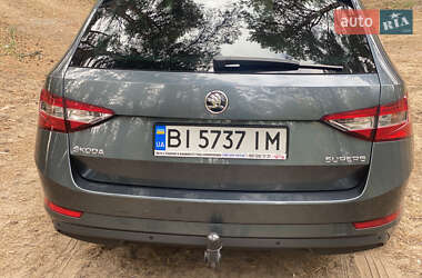 Універсал Skoda Superb 2018 в  фото 5 Універсал Skoda Superb 2018 в
