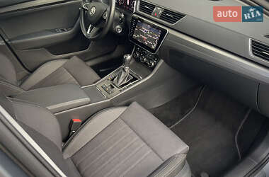Універсал Skoda Superb 2020 в 
