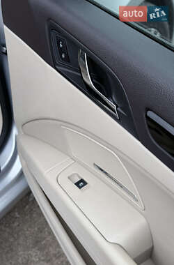 Универсал Skoda Superb 2013 в 