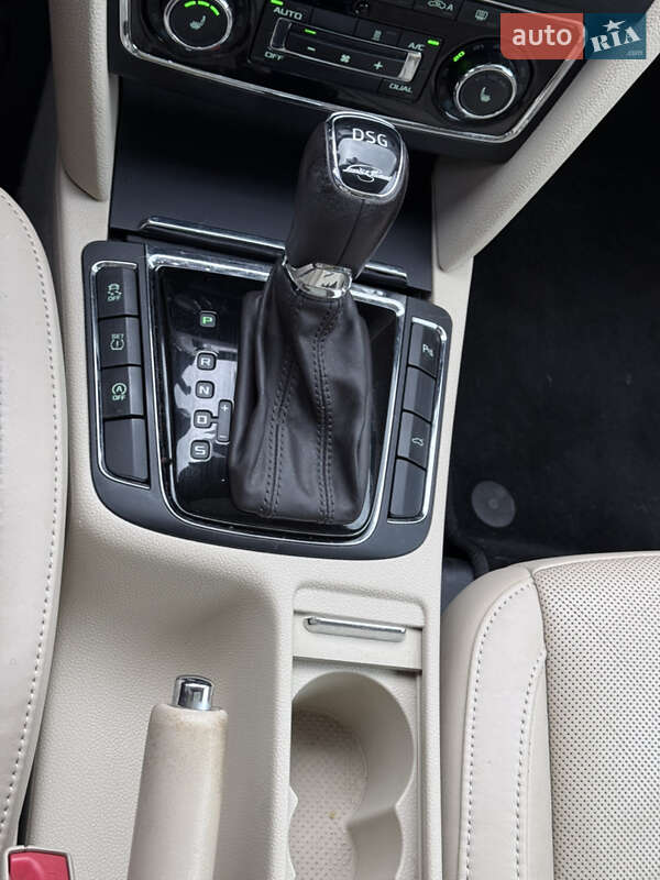 Універсал Skoda Superb 2013 в Ковелі