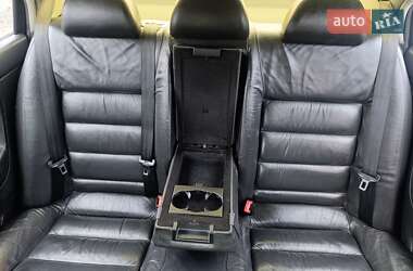 Лифтбек Skoda Superb 2002 в 