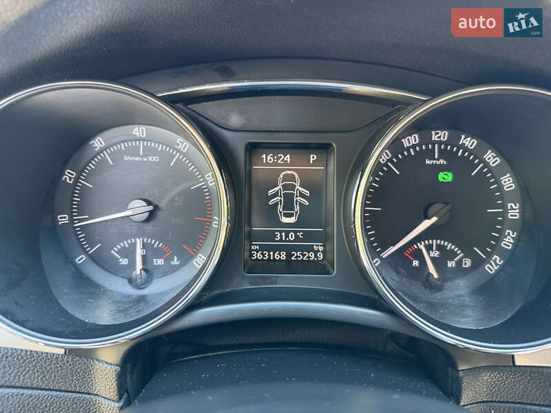 Лифтбек Skoda Superb 2010 в Киеве фото 8 Лифтбек Skoda Superb 2010 в Киеве