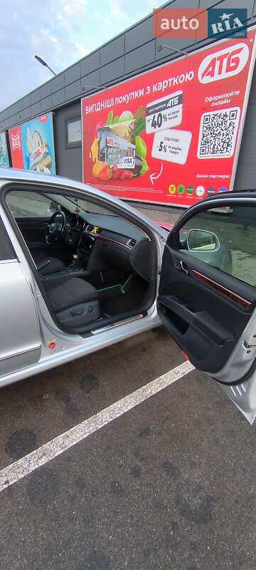 Ліфтбек Skoda Superb 2011 в Великій Олександрівці