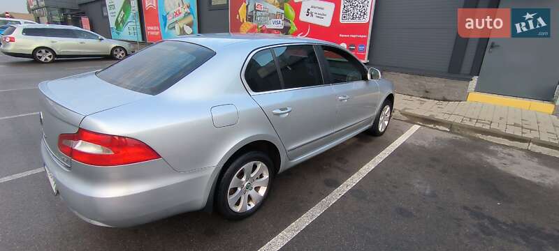 Ліфтбек Skoda Superb 2011 в Великій Олександрівці