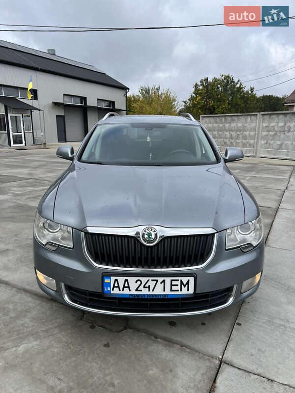 Универсал Skoda Superb 2010 в Белой Церкви