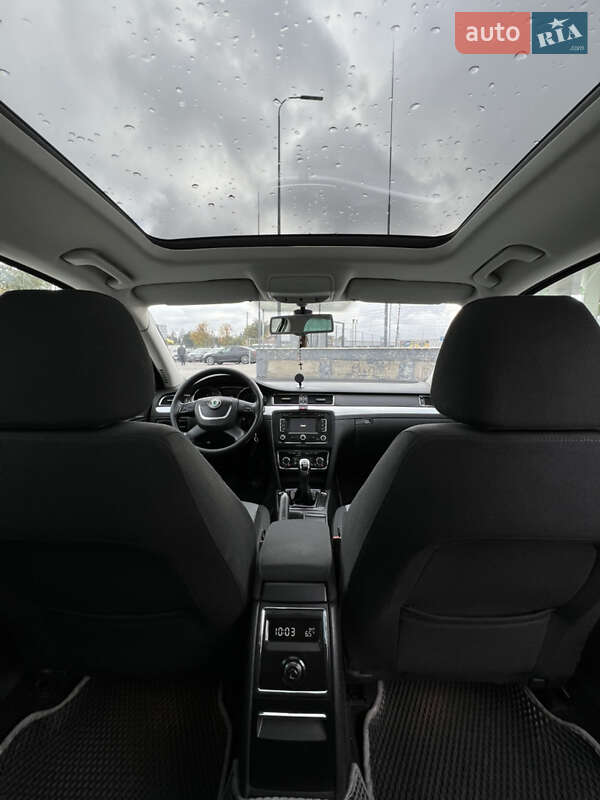 Универсал Skoda Superb 2010 в Белой Церкви
