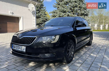 Лифтбек Skoda Superb 2013 в Киеве