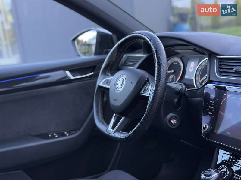 Ліфтбек Skoda Superb 2017 в Луцьку