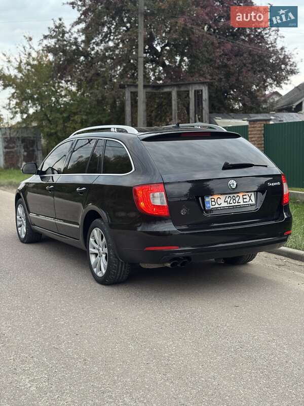 Универсал Skoda Superb 2011 в Львове фото 4 Универсал Skoda Superb 2011 в Львове