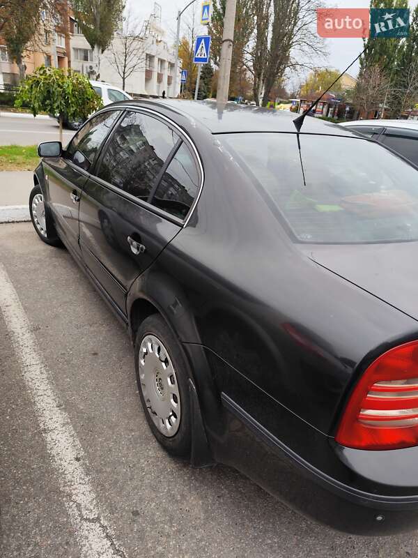 Ліфтбек Skoda Superb 2004 в Кременчуці фото 6 Ліфтбек Skoda Superb 2004 в Кременчуці