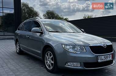 Універсал Skoda Superb 2012 в Кам'янець-Подільському