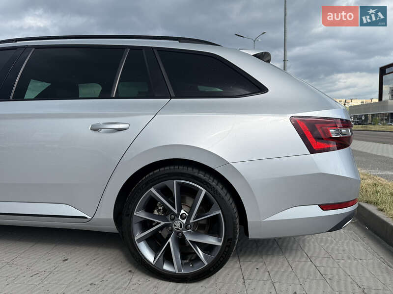 Универсал Skoda Superb 2018 в Львове