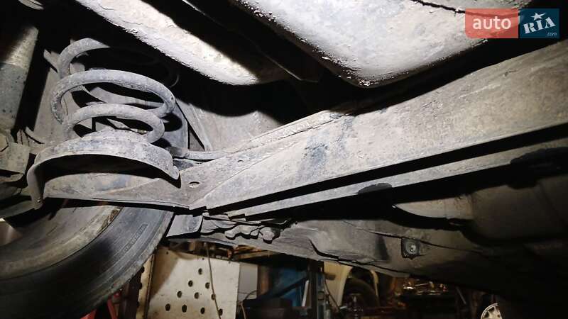 Лифтбек Skoda Superb 2006 в Запорожье